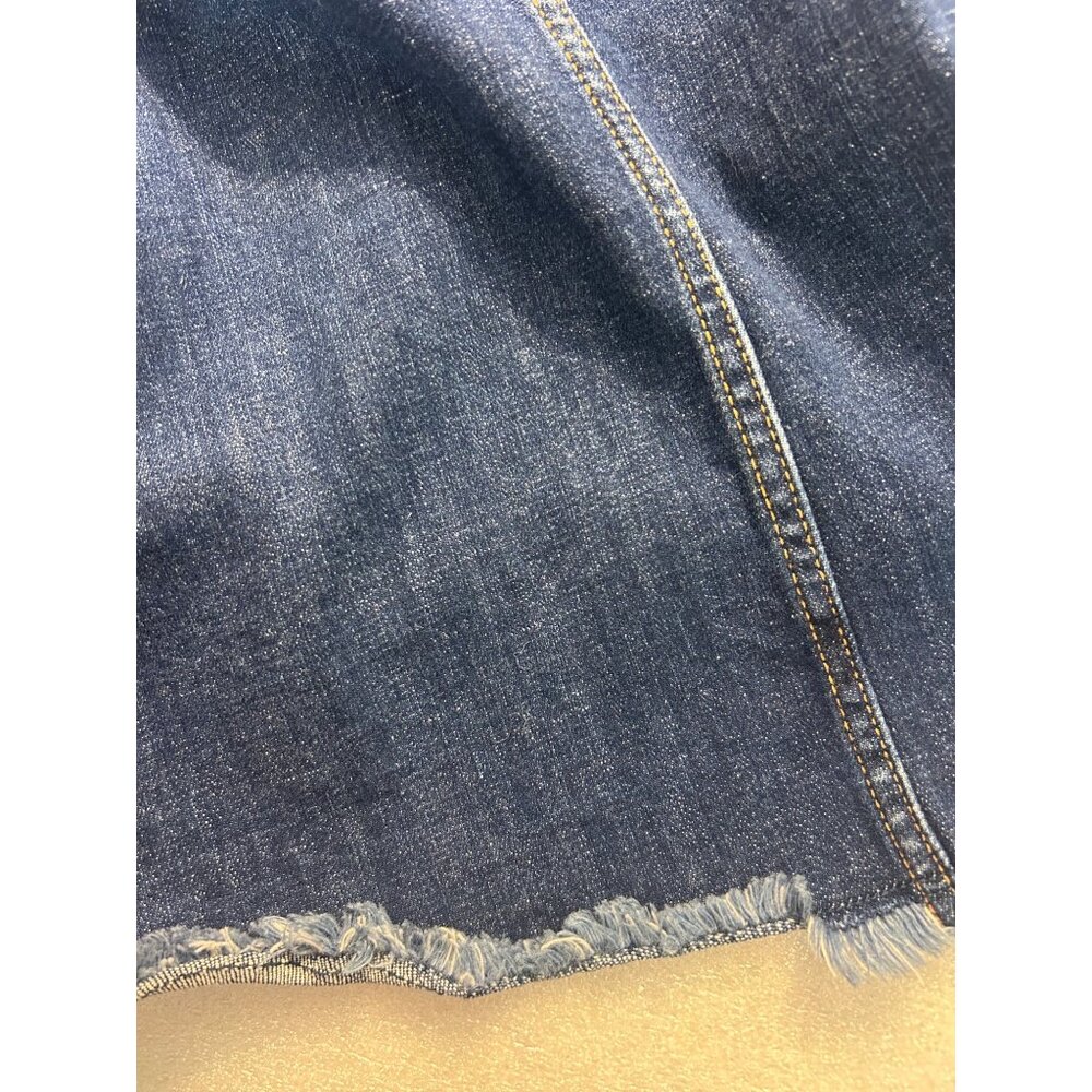 Cabi #5662 Dylan Denim Jacket Medium - Picture 7 of 7